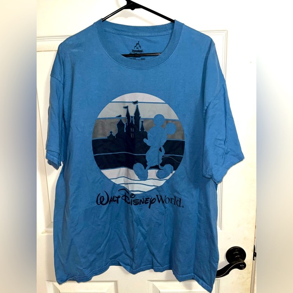 Disney World T-shirt - Picture 1 of 4